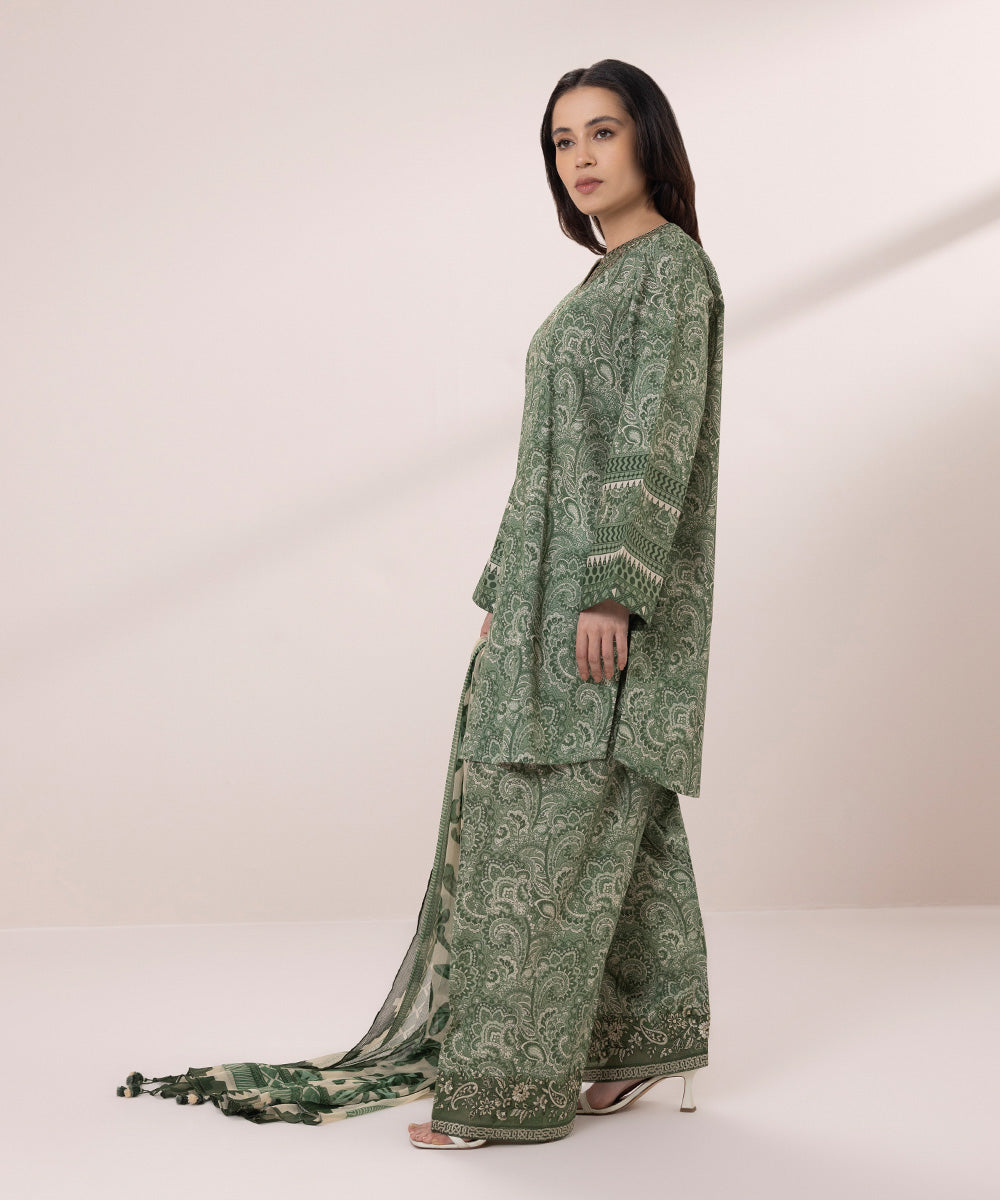 3 Piece - Embroidered Lawn Suit