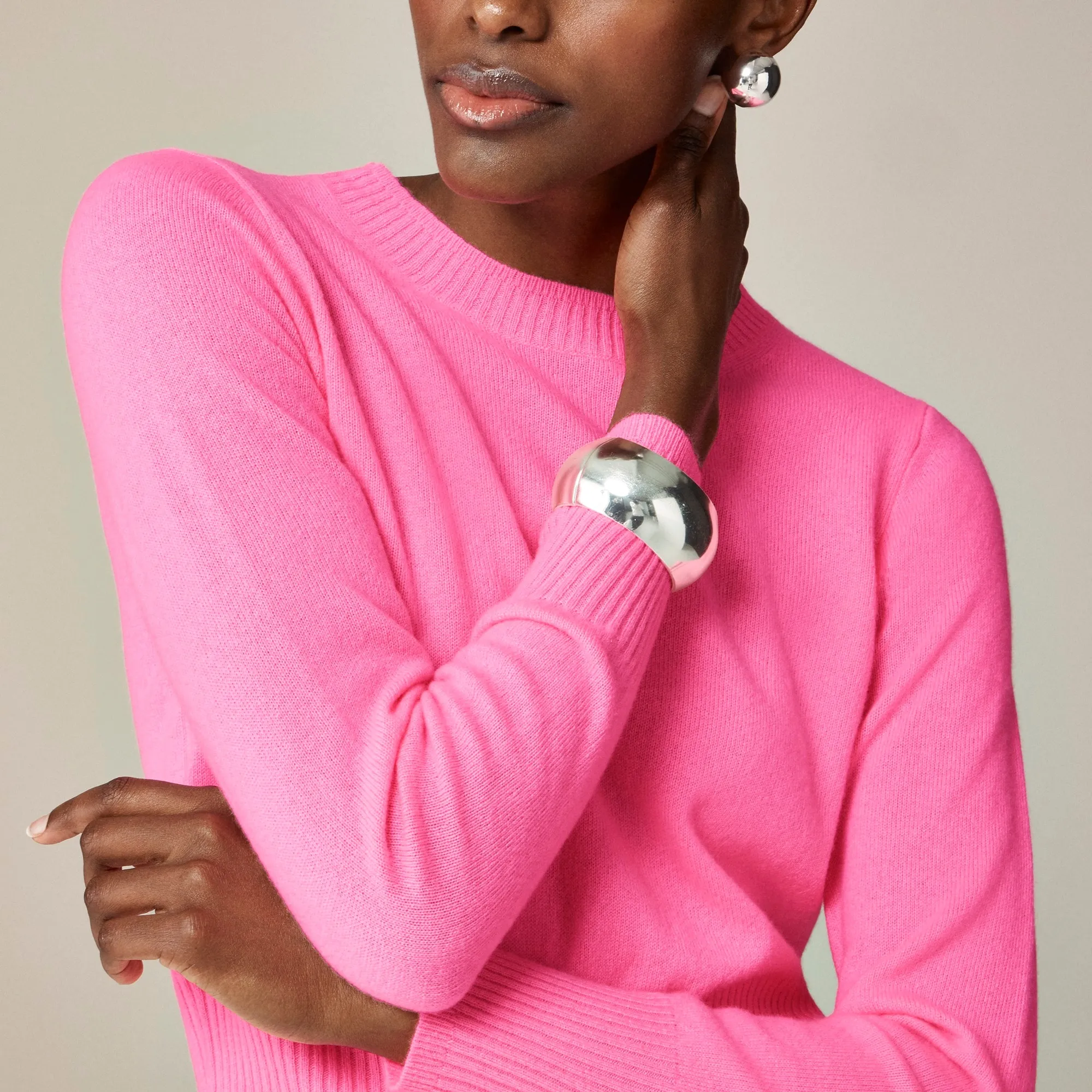 Cashmere shrunken crewneck sweater