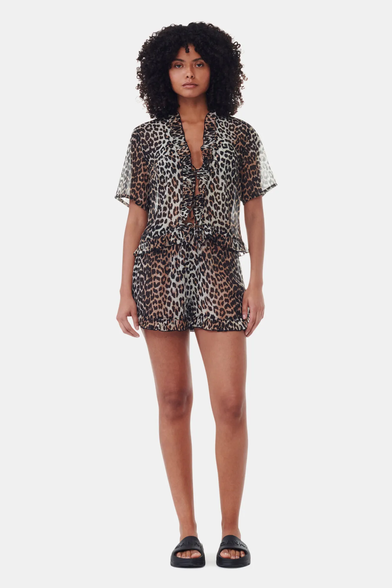 Leopard Printed Chiffon Ruffle Shorts