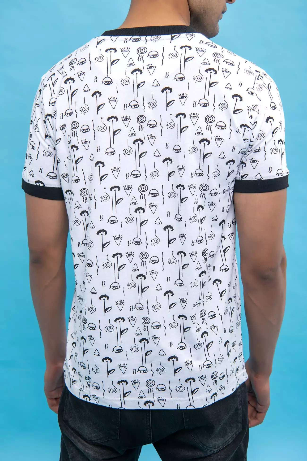 REGULAR FIT PRINTED T-SHIRT